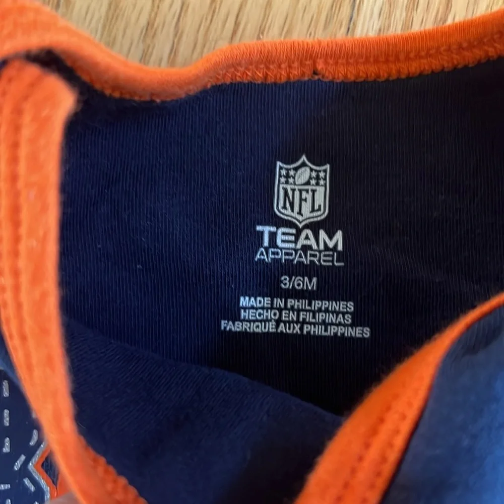 BRONCOS Set of 3 Girls Onesies, Denver Broncos, Size 3-6 Months - Picture 5 of 8